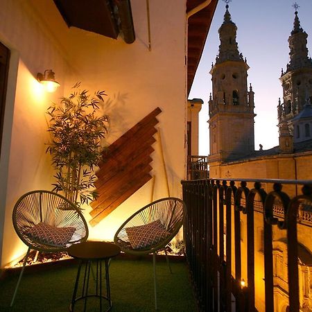 El Atico De La Catedral Apartment Logrono Bagian luar foto